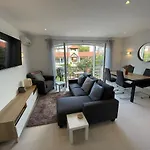 アパート Orange Tree - Stylish 2 Bedroom In Old Village