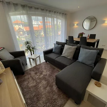 Orange Tree - Stylish 2 Bedroom In Old Village 아파트 *